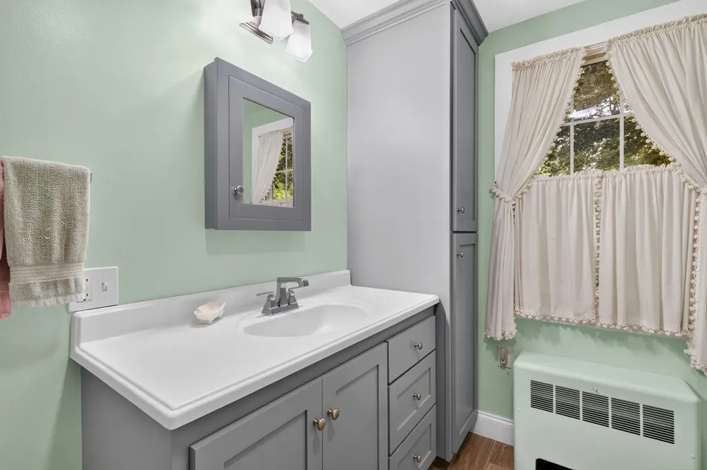 902 Long Plains Road Buxton ME 04093