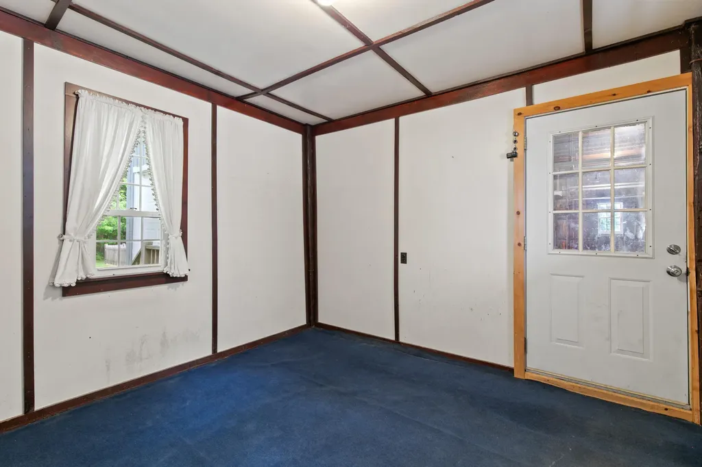 902 Long Plains Road Buxton ME 04093