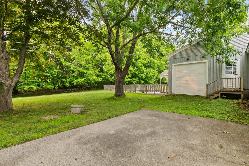 902 Long Plains Road Buxton ME 04093