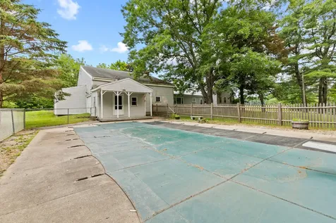 902 Long Plains Road Buxton ME 04093