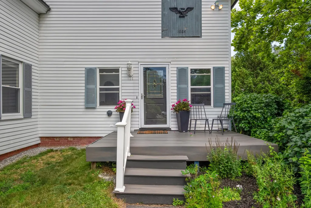 125 Main Street Lisbon ME 04252