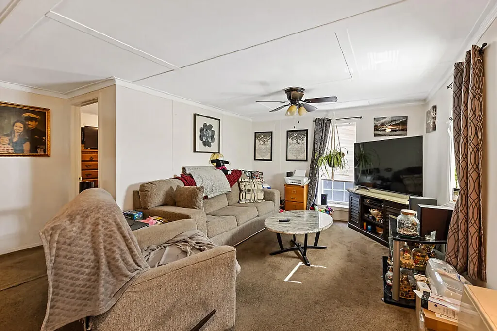 16 Northern Avenue Farmingdale ME 04344