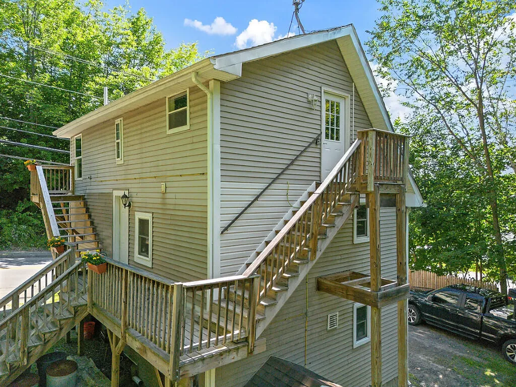 16 Northern Avenue Farmingdale ME 04344