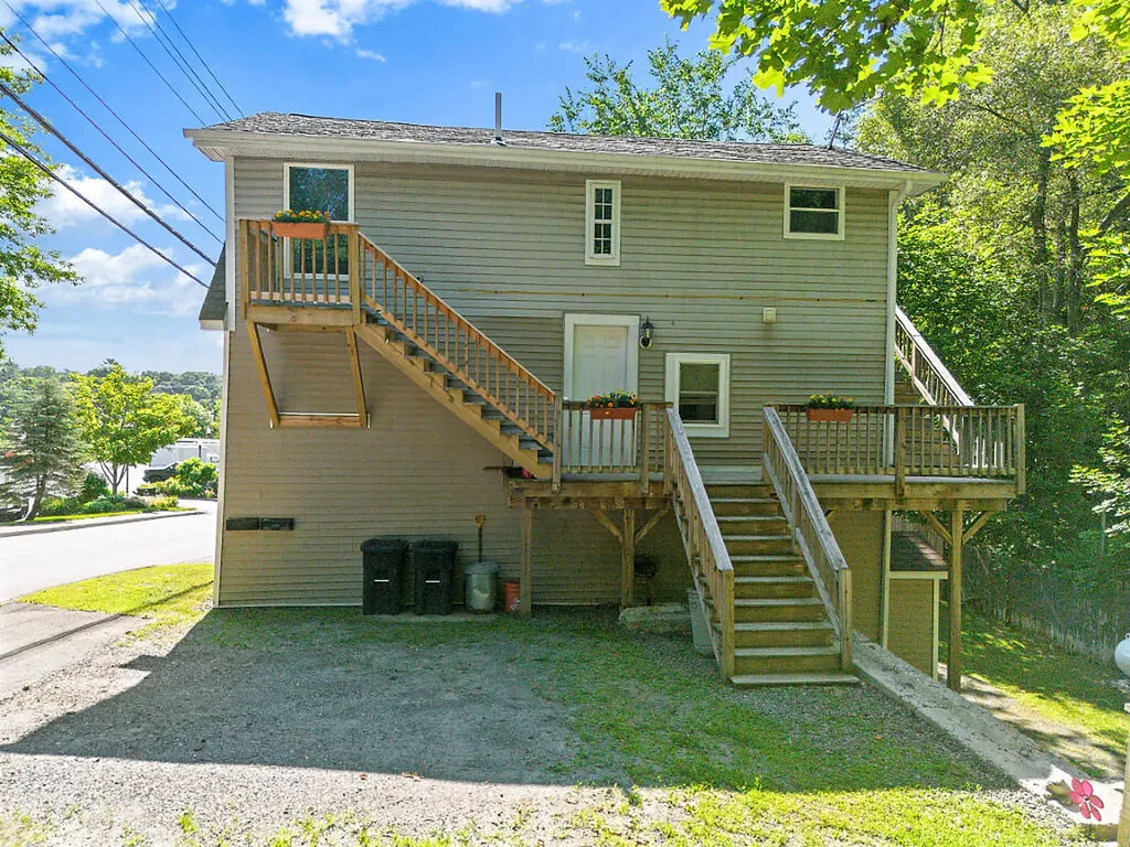 16 Northern Avenue Farmingdale ME 04344