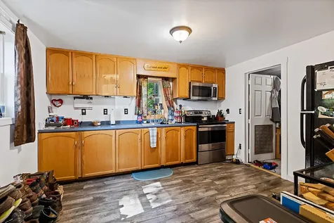 16 Northern Avenue Farmingdale ME 04344