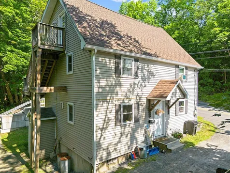 16 Northern Avenue Farmingdale ME 04344