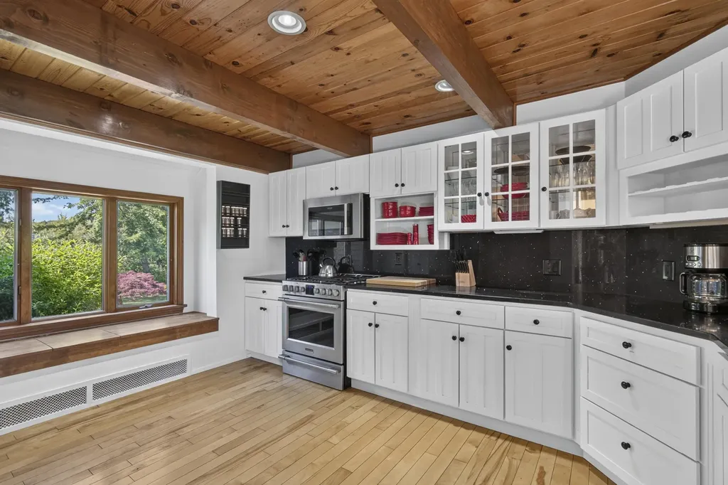 70 North Shore Drive Owls Head ME 04854