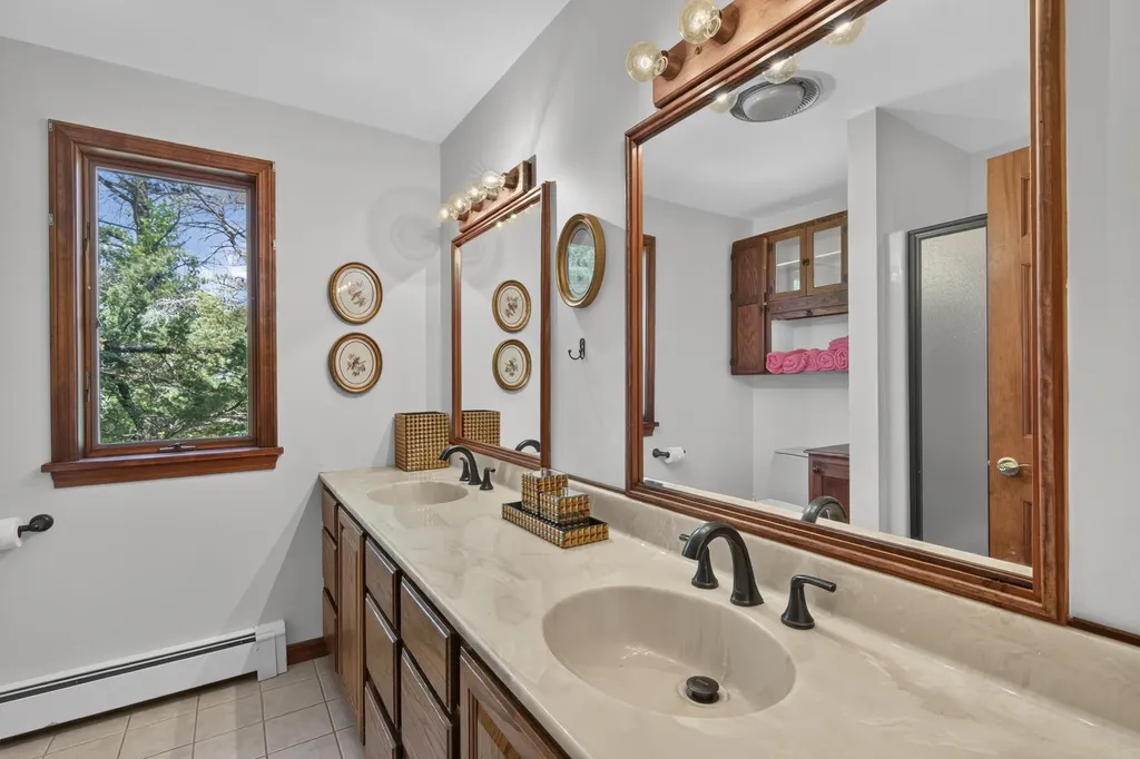 70 North Shore Drive Owls Head ME 04854