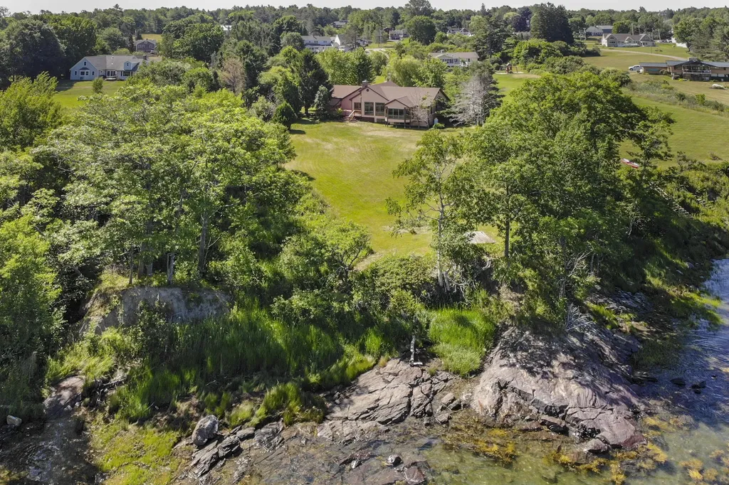 70 North Shore Drive Owls Head ME 04854