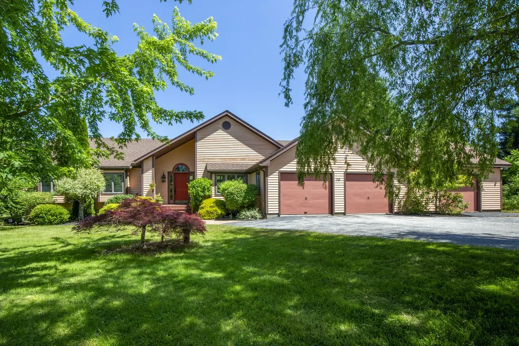 70 North Shore Drive Owls Head ME 04854