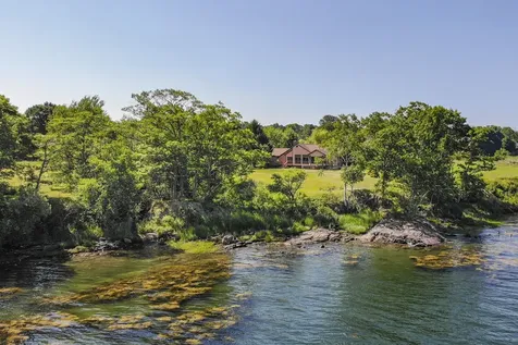 70 North Shore Drive Owls Head ME 04854