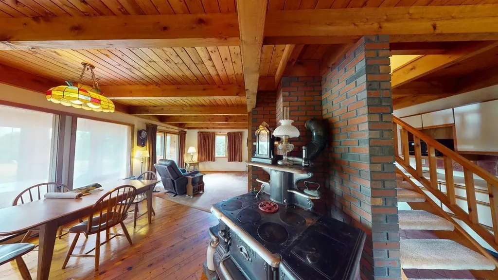 63 Fisher Road Holden ME 04429