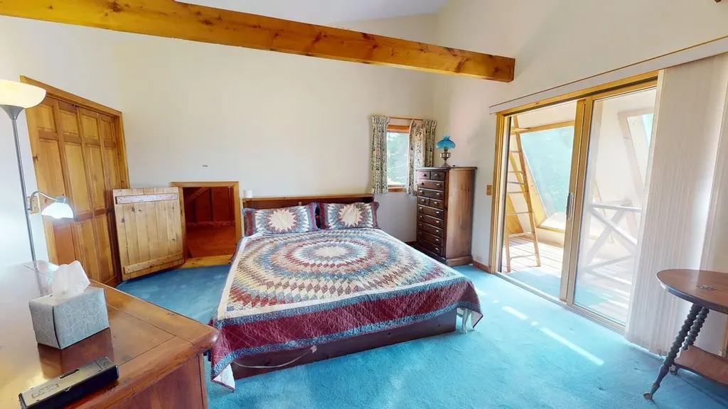 63 Fisher Road Holden ME 04429