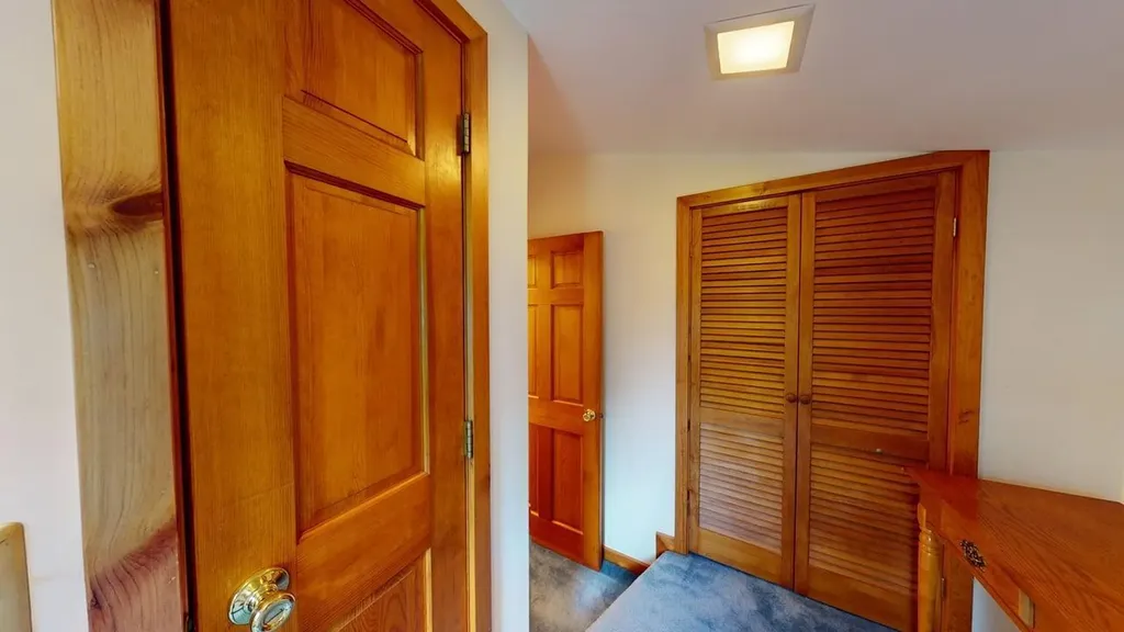63 Fisher Road Holden ME 04429