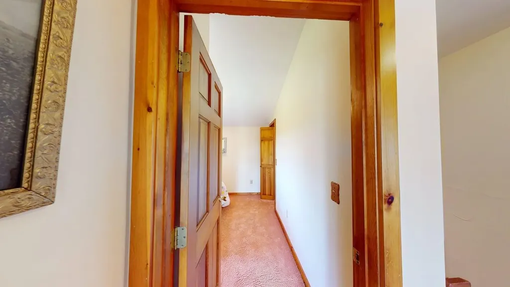 63 Fisher Road Holden ME 04429