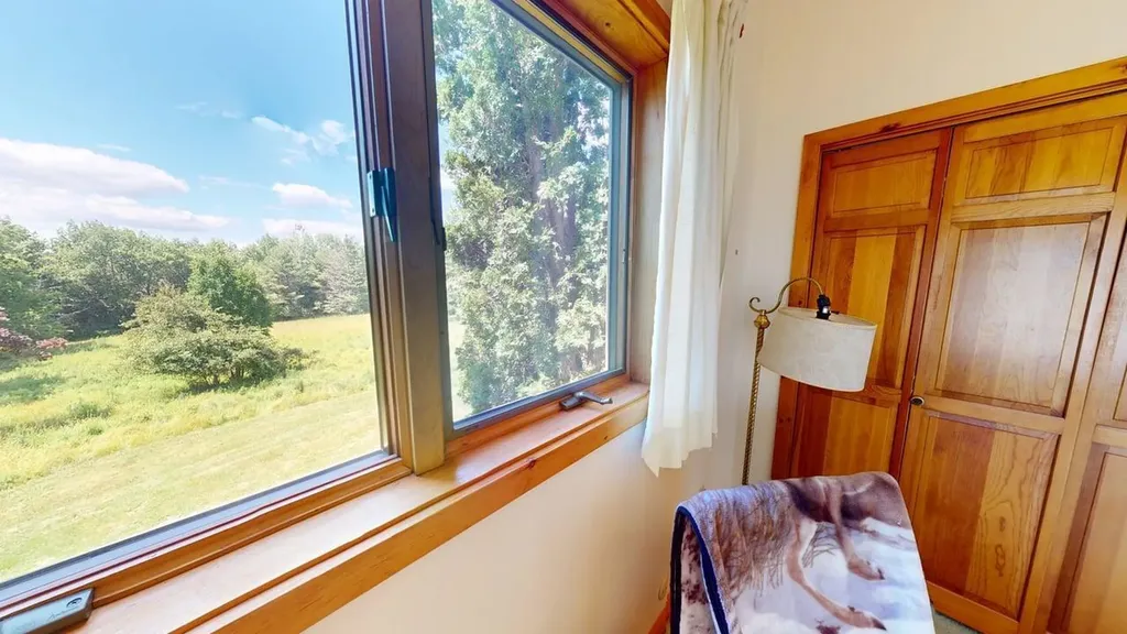 63 Fisher Road Holden ME 04429