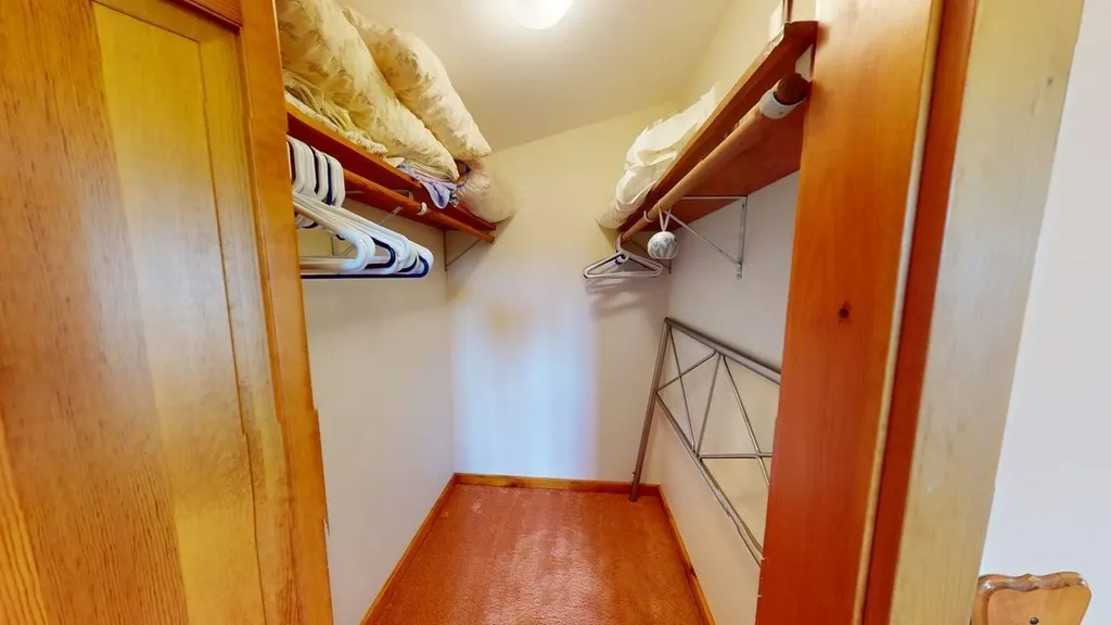 63 Fisher Road Holden ME 04429