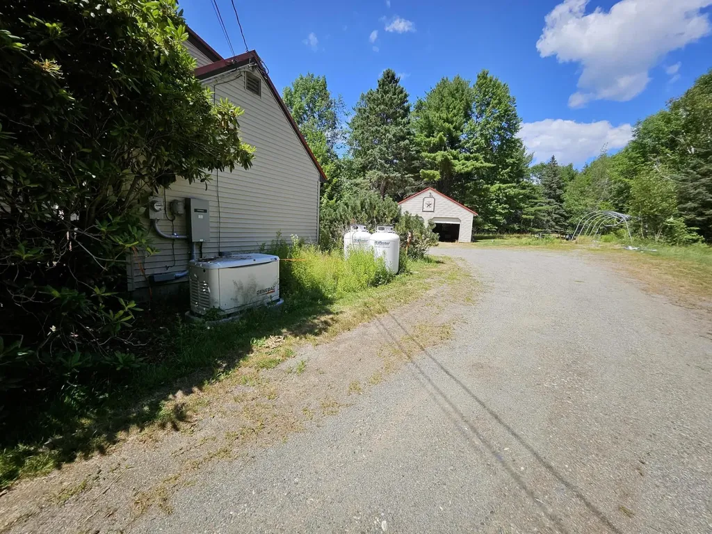 63 Fisher Road Holden ME 04429