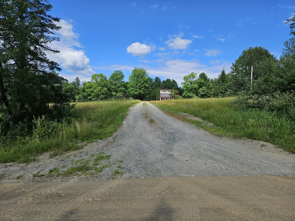 63 Fisher Road Holden ME 04429