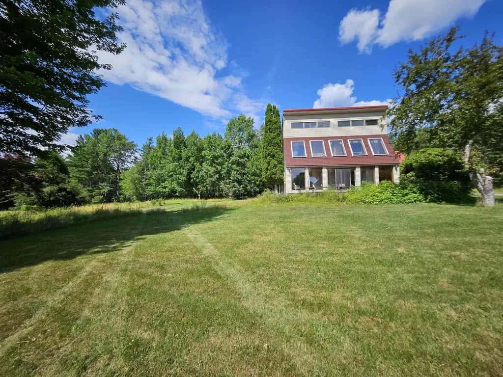 63 Fisher Road Holden ME 04429