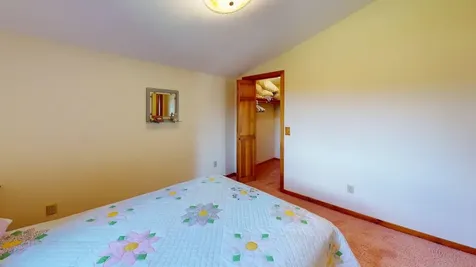 63 Fisher Road Holden ME 04429