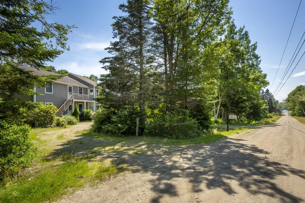 139 Seawood Park Road Bristol ME 04554