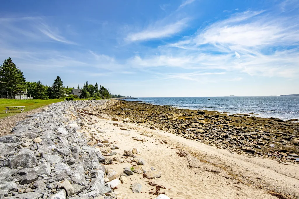 139 Seawood Park Road Bristol ME 04554