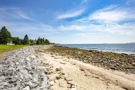 139 Seawood Park Road Bristol ME 04554