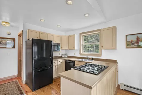139 Seawood Park Road Bristol ME 04554