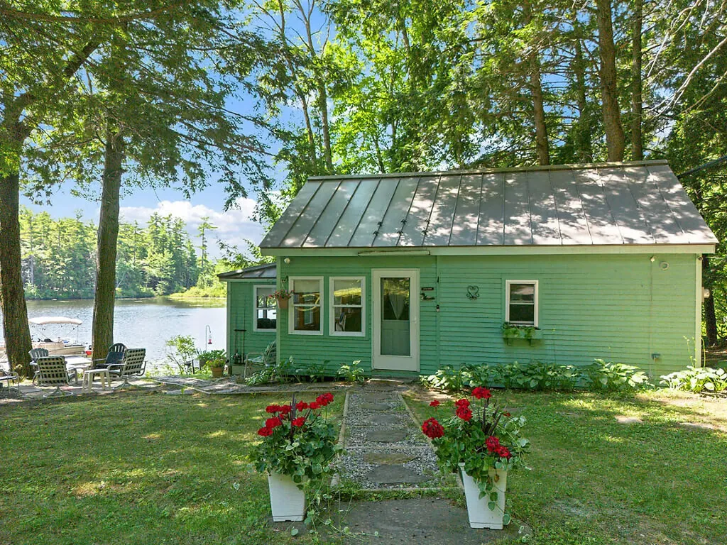 217 Lakewood Estates Rome ME 04963
