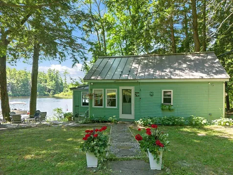 217 Lakewood Estates Rome ME 04963