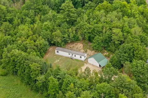 914 Pond Road Wales ME 04280
