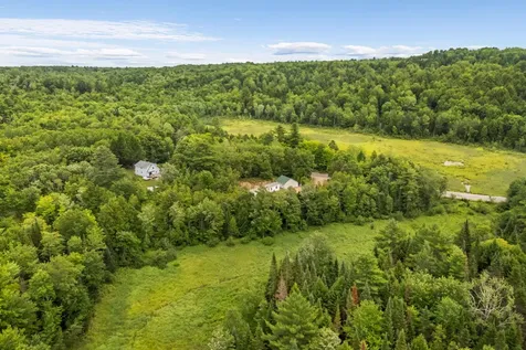 914 Pond Road Wales ME 04280