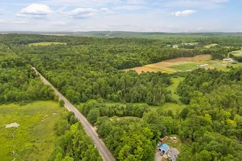 914 Pond Road Wales ME 04280