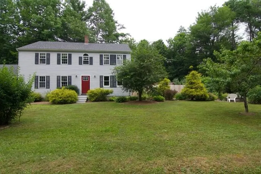 725 Mercer Road Norridgewock ME 04957