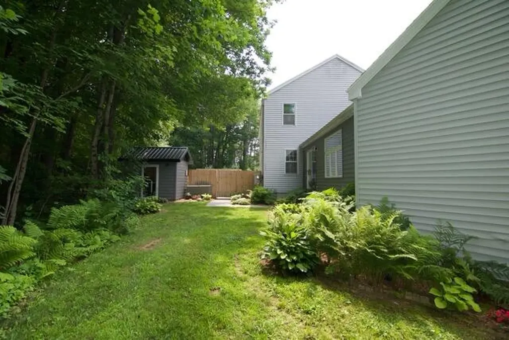725 Mercer Road Norridgewock ME 04957