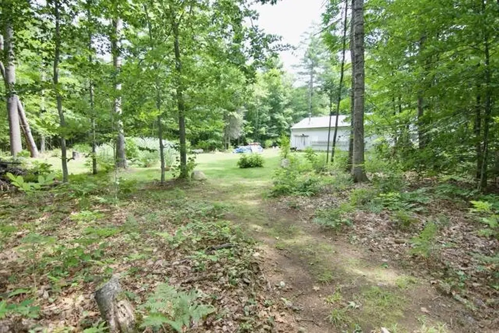 725 Mercer Road Norridgewock ME 04957