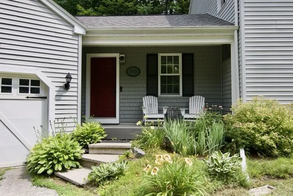 725 Mercer Road Norridgewock ME 04957