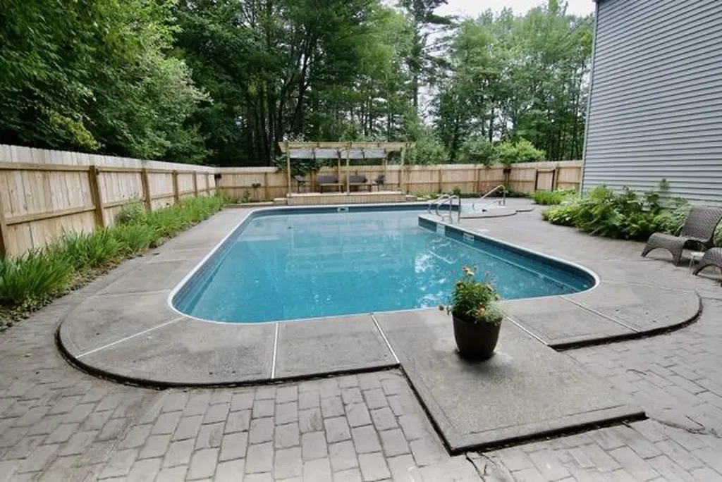 725 Mercer Road Norridgewock ME 04957