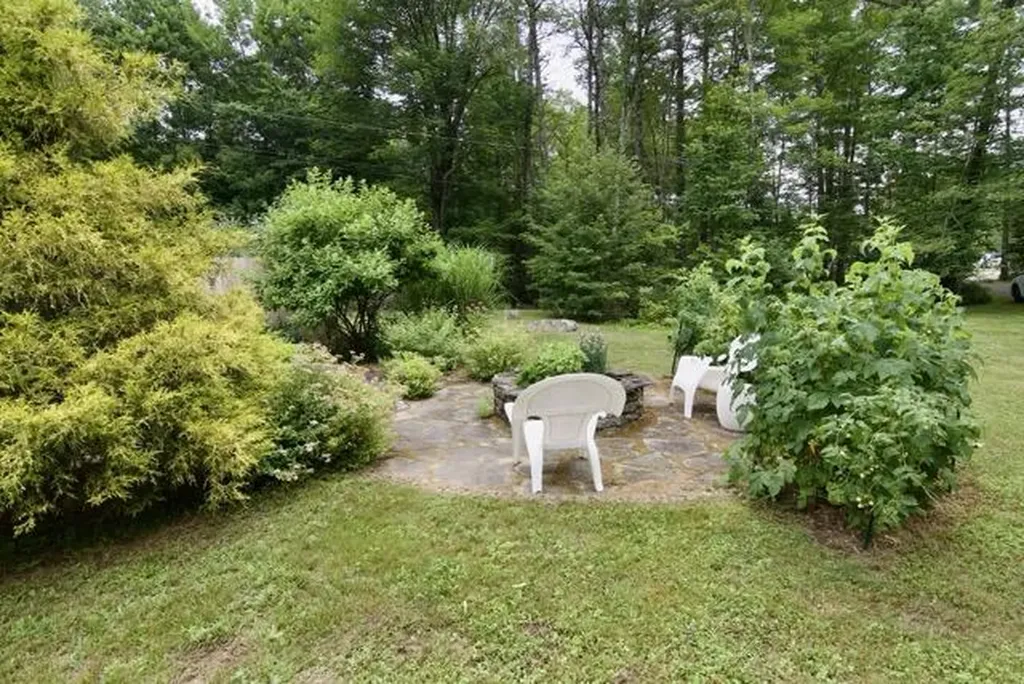 725 Mercer Road Norridgewock ME 04957