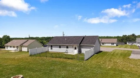 47 Stearns Farm Road Hampden ME 04444
