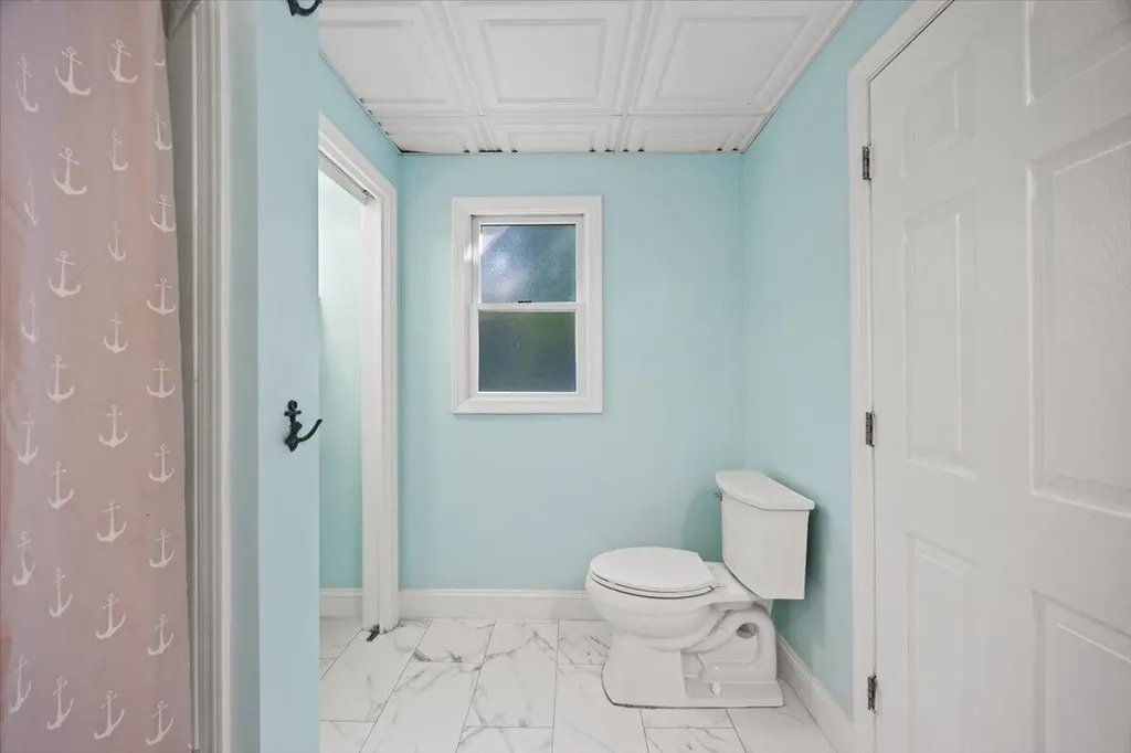 377 River Road Bowdoinham ME 04008