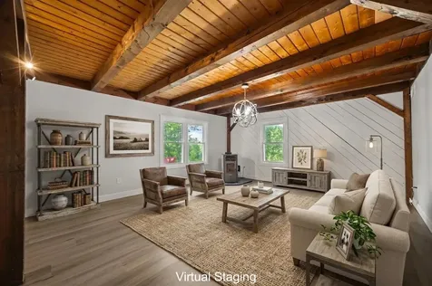 377 River Road Bowdoinham ME 04008