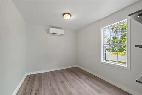 377 River Road Bowdoinham ME 04008