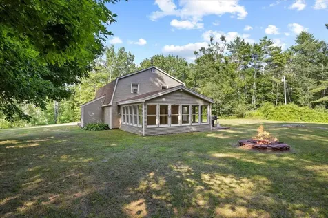377 River Road Bowdoinham ME 04008