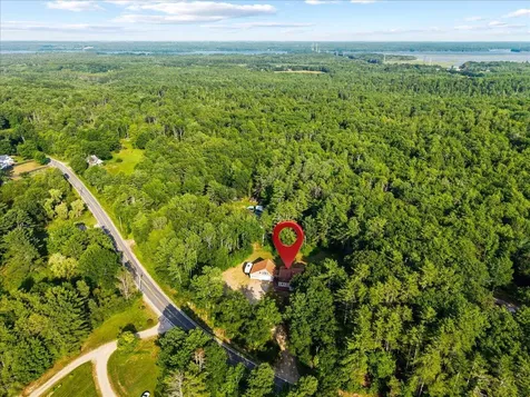 377 River Road Bowdoinham ME 04008