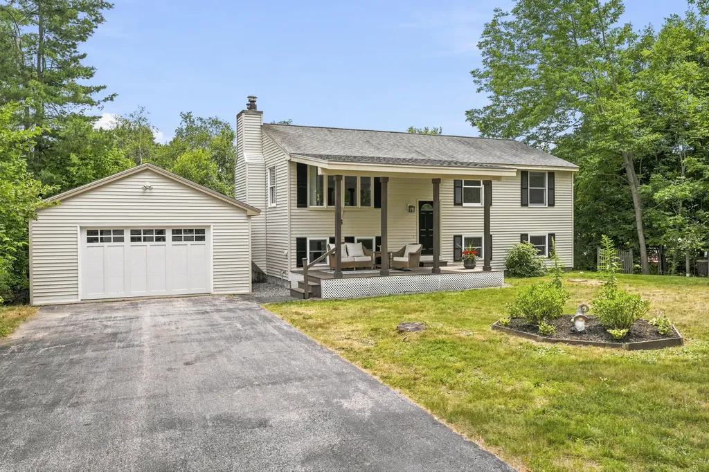 5 Partridge Lane Gray ME 04039