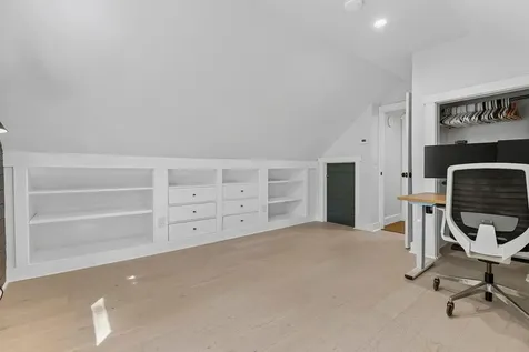 43 Bates Street Yarmouth ME 04096