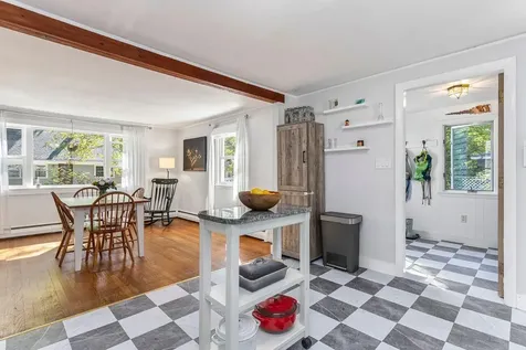43 Bates Street Yarmouth ME 04096