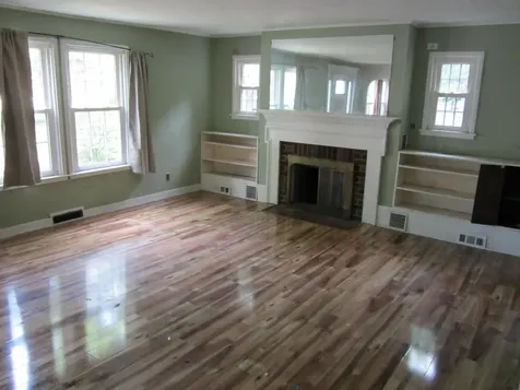 9 Charles Street Lewiston ME 04240